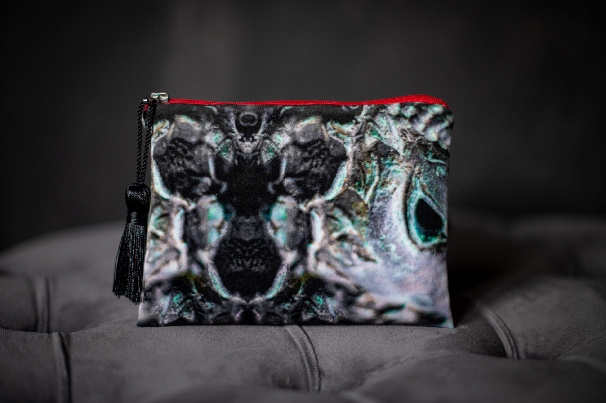 Stone Mask Velvet Clutch - Ancient Garden Collection 2/6 - Image 3